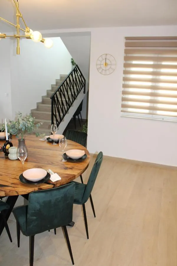 Villa Tea Polaca Biograd Na Moru Benkovac Kroatien